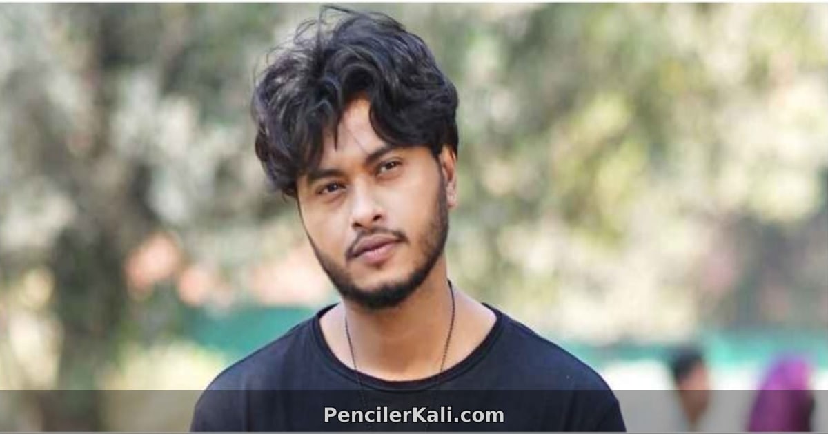 ফুটবল উন্মাদনায় আরশ খানের মজার বার্তা