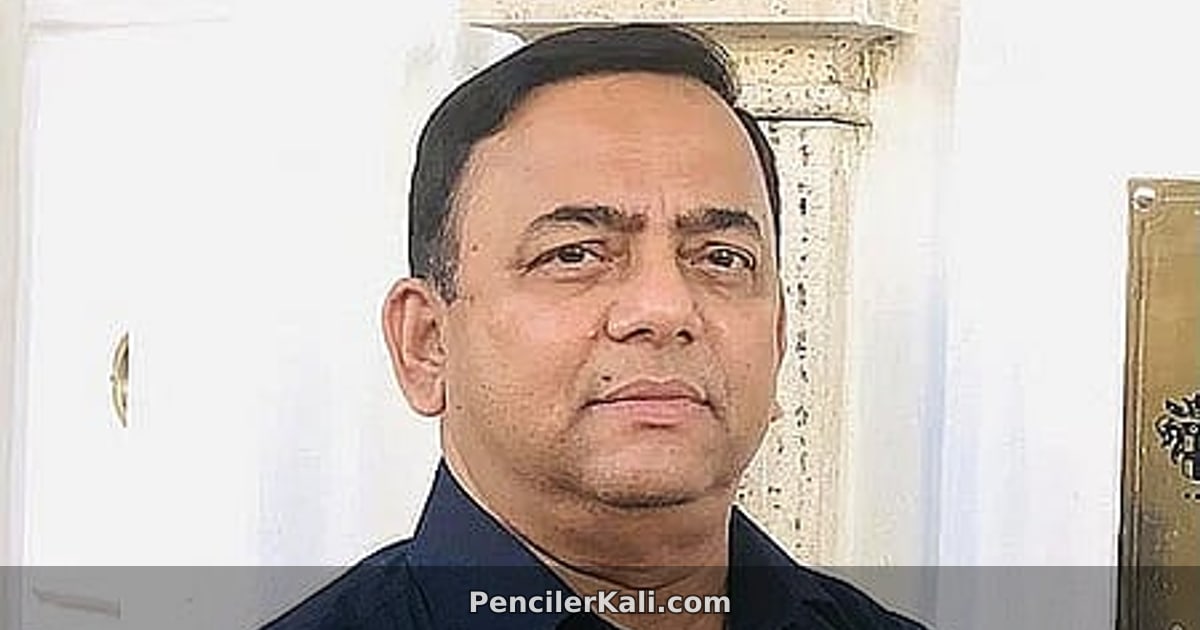 দুর্নীতি দমন কমিশনের তৎপরতায় বেনজীর আহমেদকে দেশে ফেরানোর প্রক্রিয়া শুরু