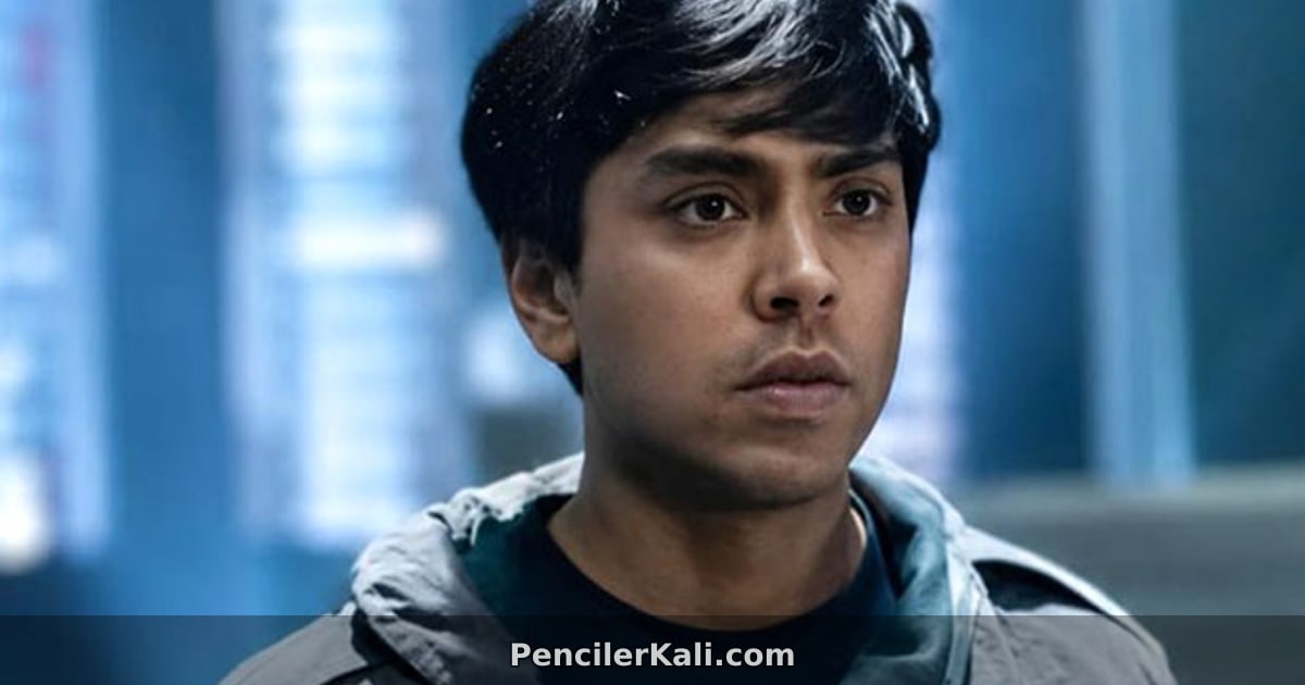 আদর্শ গৌরব 'এলিয়েন: আর্থ' সিজন ২-এর শুটিংয়ে আন্তর্জাতিক গন্তব্যে উড়াল দিচ্ছেন