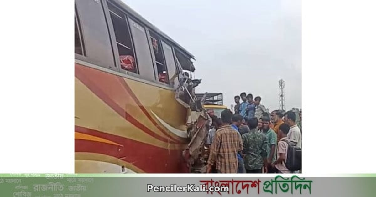 ভাঙ্গায় বাস-ট্রাক সংঘর্ষে আহত ১০, যান চলাচল ব্যাহত